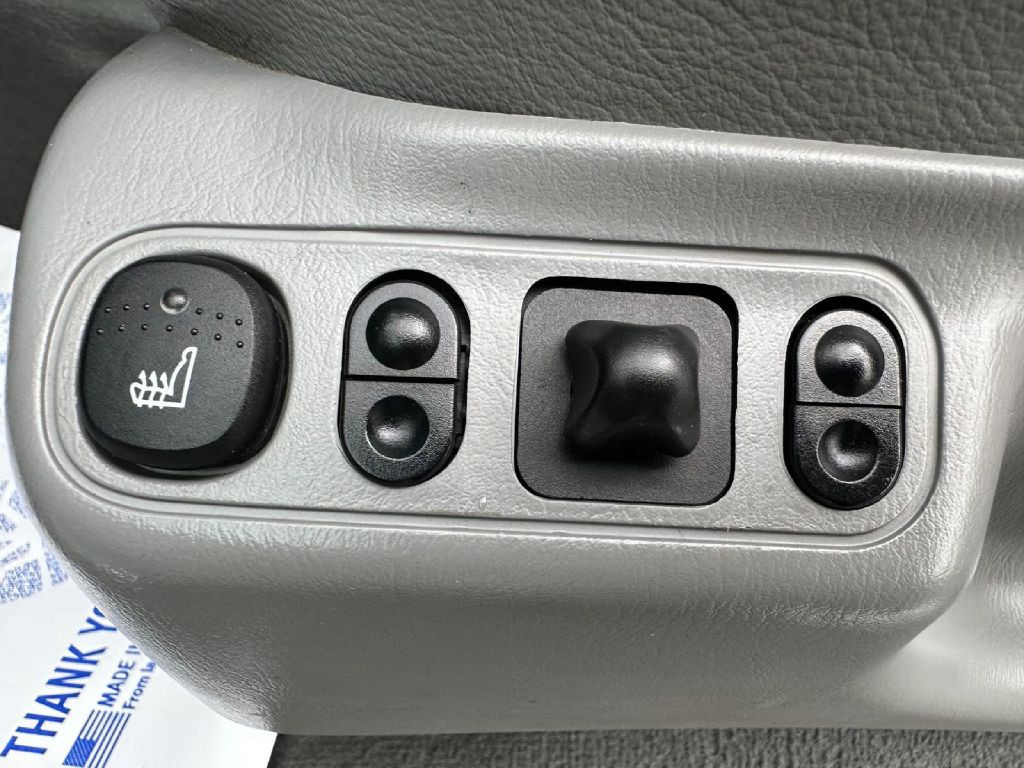 2006 Ford F-350 Image 28