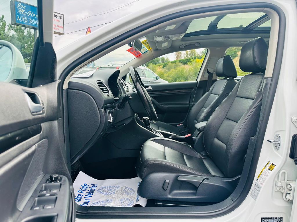 2014 Volkswagen Jetta Image 12