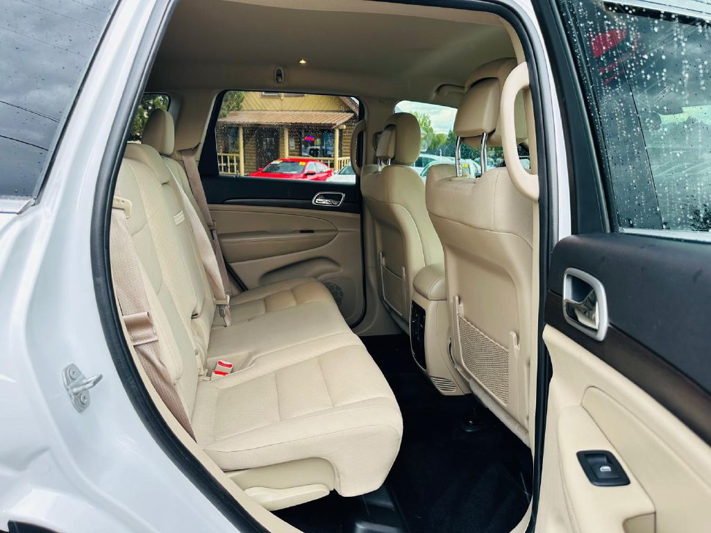 2018 Jeep Grand Cherokee Image 15