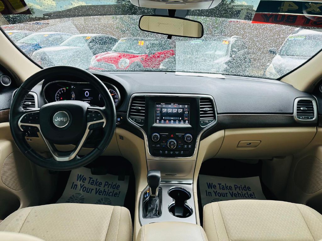 2018 Jeep Grand Cherokee Image 16