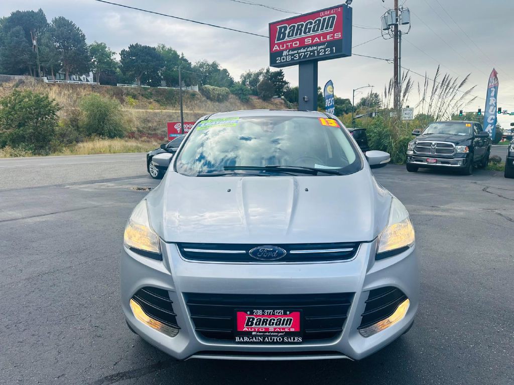 2013 Ford Escape Image 2