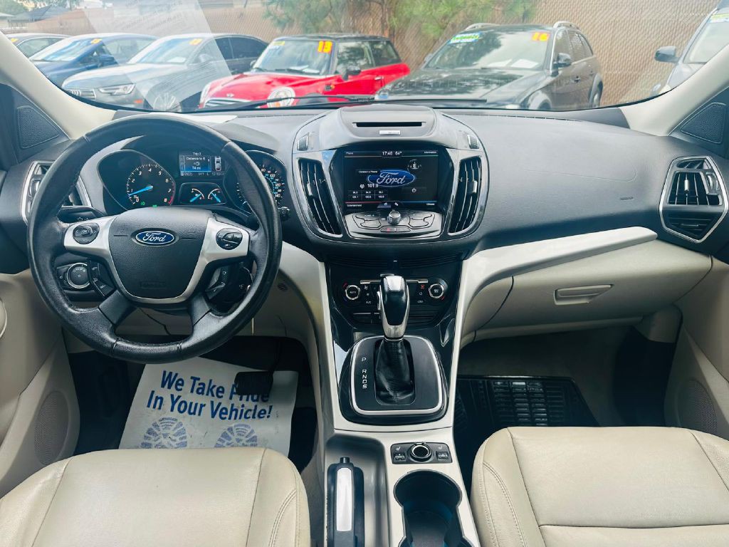 2013 Ford Escape Image 16