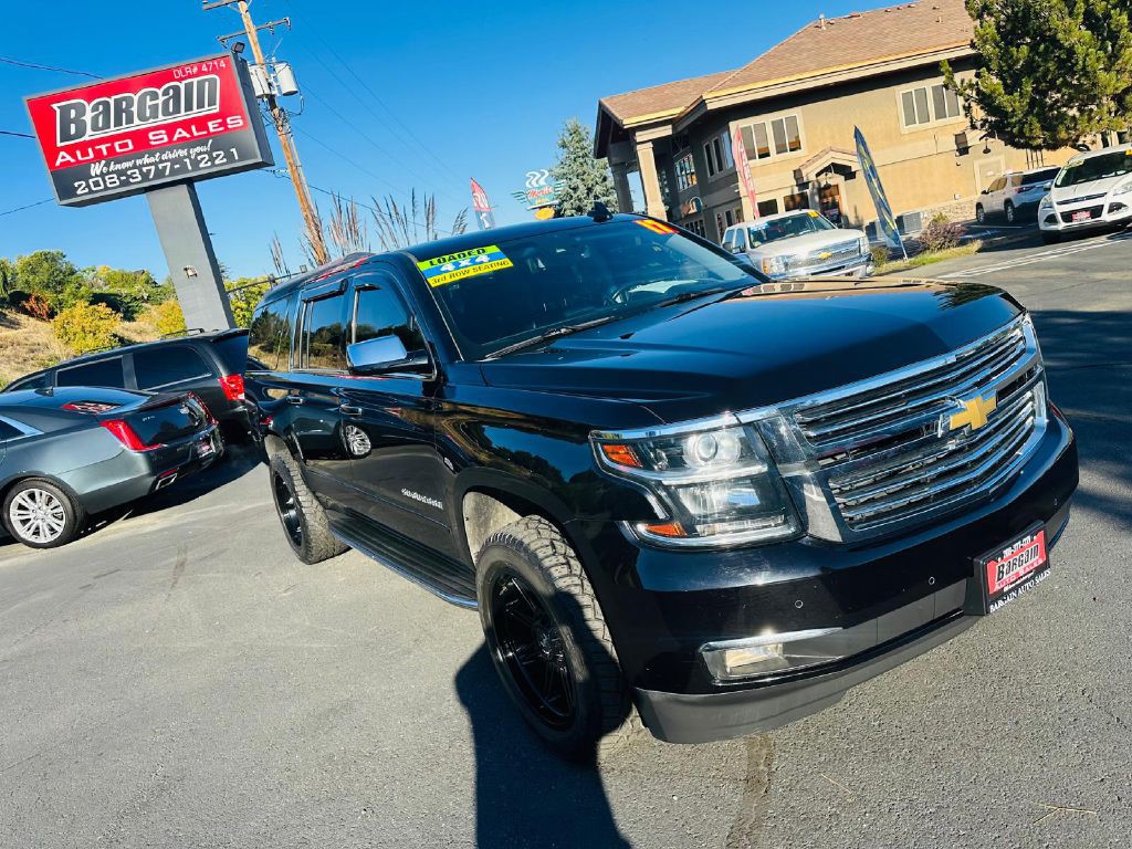 2017 Chevrolet Suburban Image 9