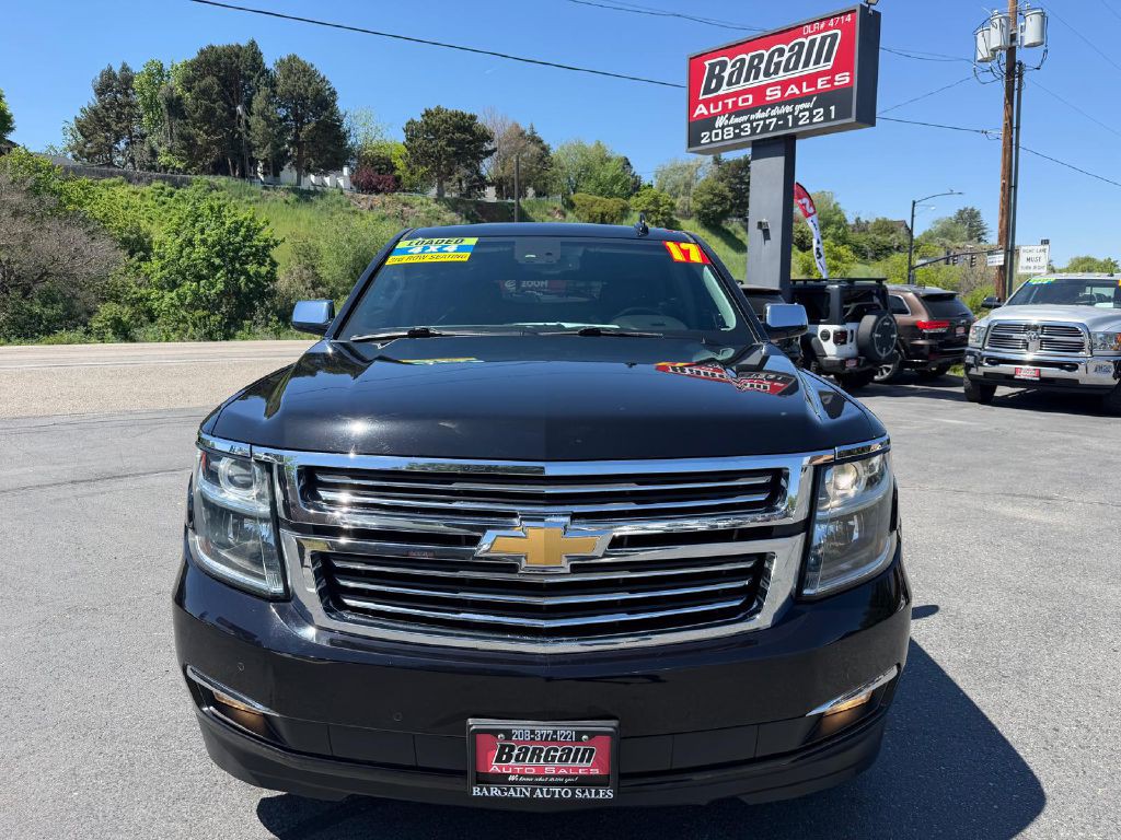 2017 Chevrolet Suburban Image 2