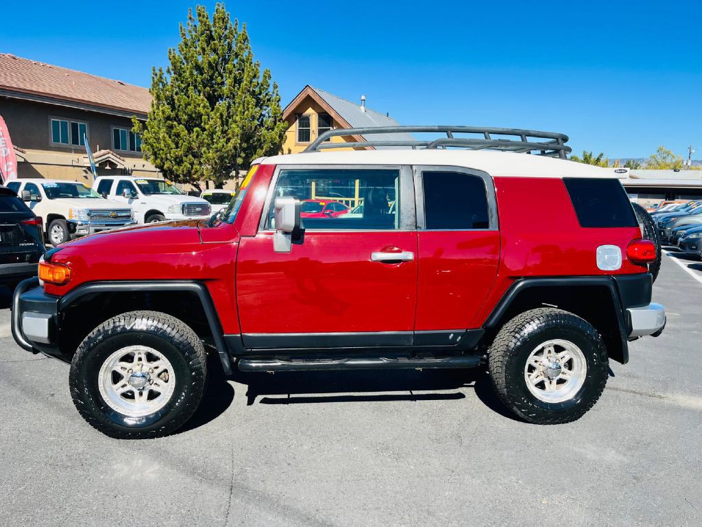 2008 Toyota FJ Cruiser Image 4