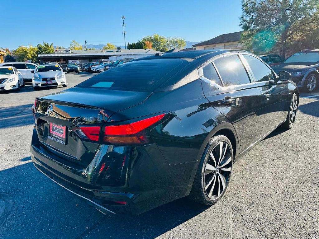 2020 Nissan Altima Image 7