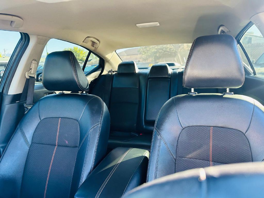 2020 Nissan Altima Image 28
