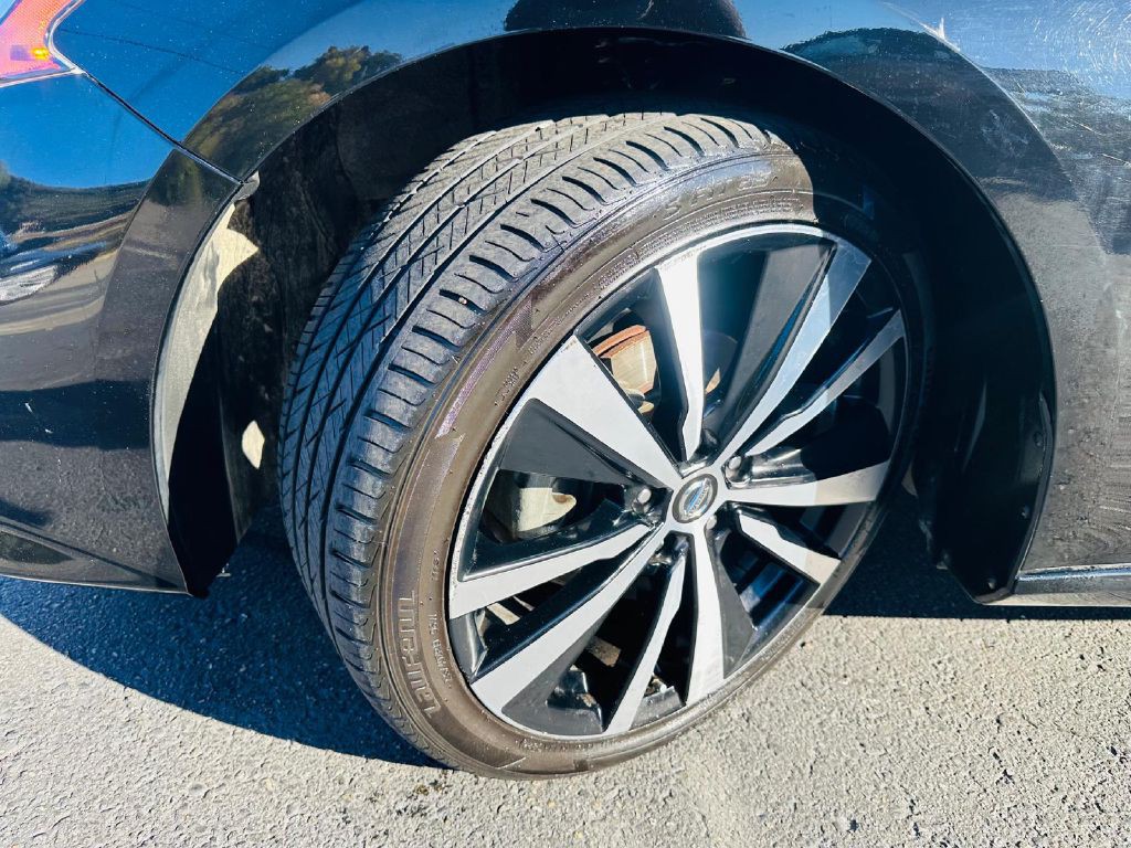 2020 Nissan Altima Image 29