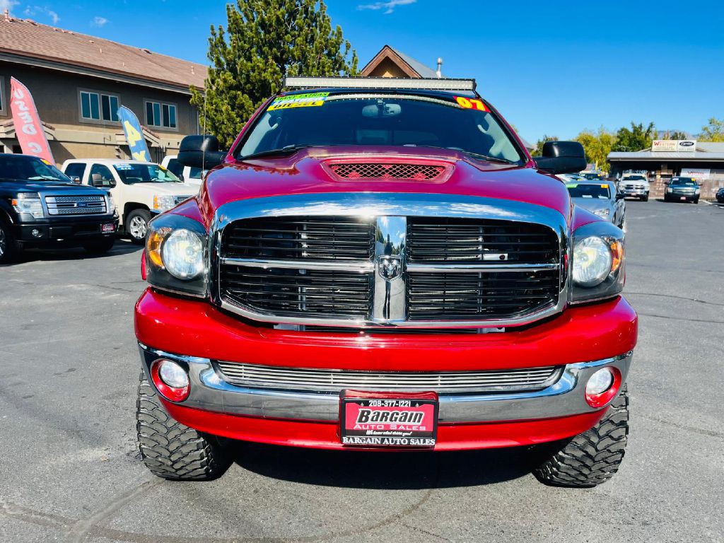 2007 Dodge Ram 2500 Image 2