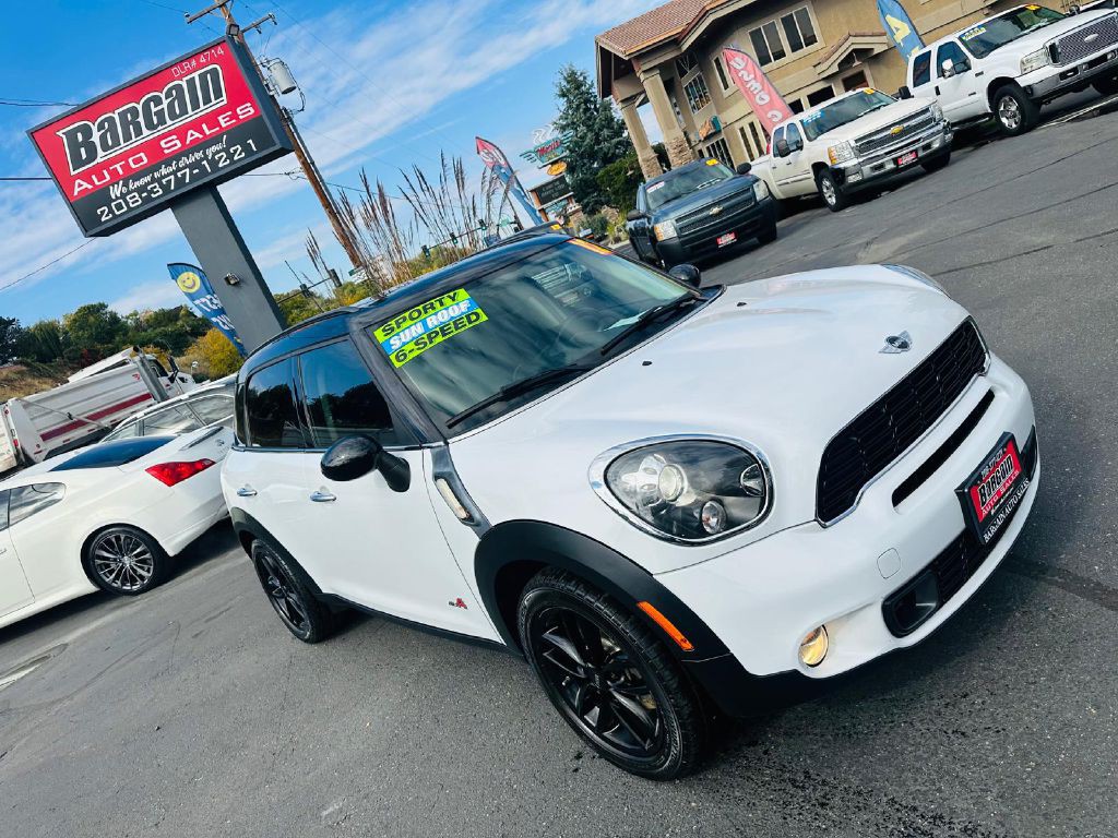 2012 MINI Countryman Image 9