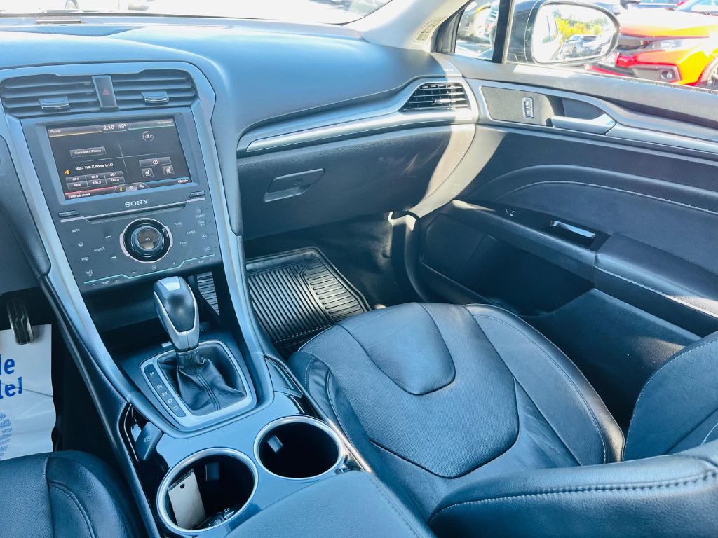 2014 Ford Fusion Image 23