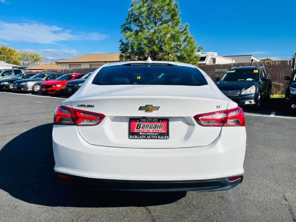 2020 Chevrolet Malibu Image 6