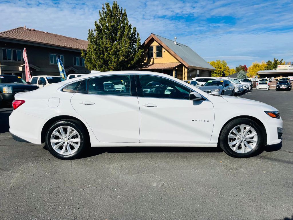 2020 Chevrolet Malibu Image 8