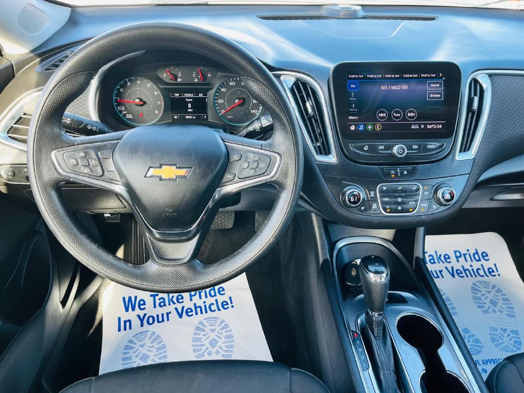 2020 Chevrolet Malibu Image 17