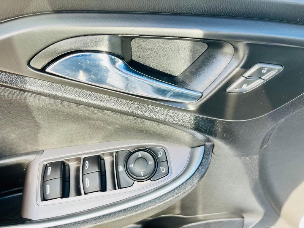 2020 Chevrolet Malibu Image 22