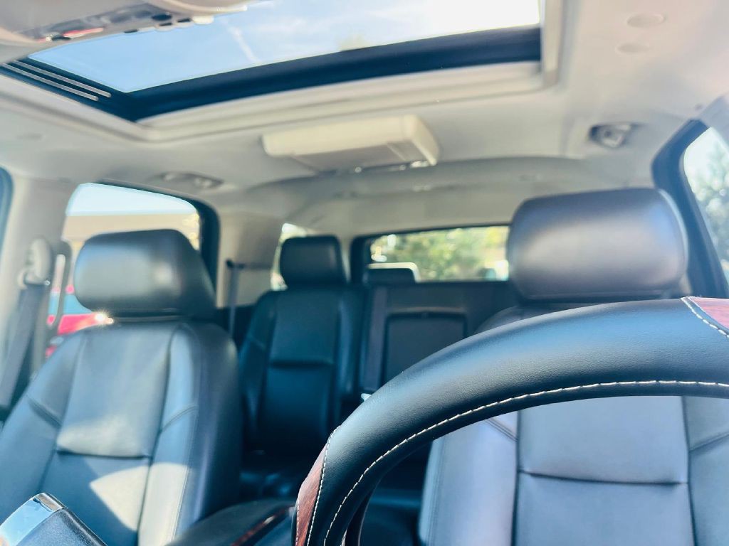 2013 GMC Yukon Image 32