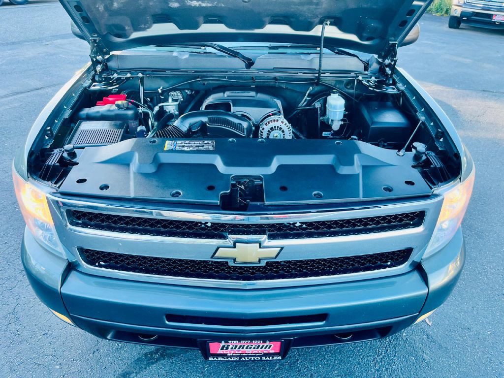 2011 Chevrolet Silverado 1500 Image 11