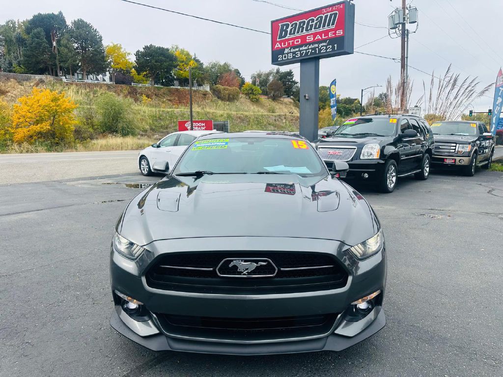 2015 Ford Mustang Image 2