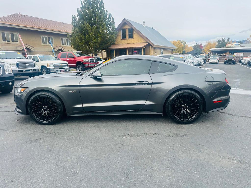 2015 Ford Mustang Image 4