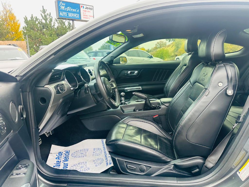 2015 Ford Mustang Image 12