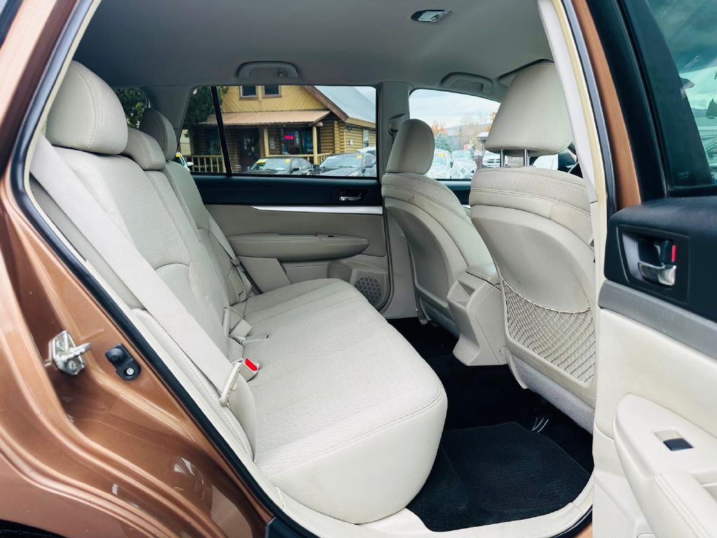 2012 Subaru Outback Image 14