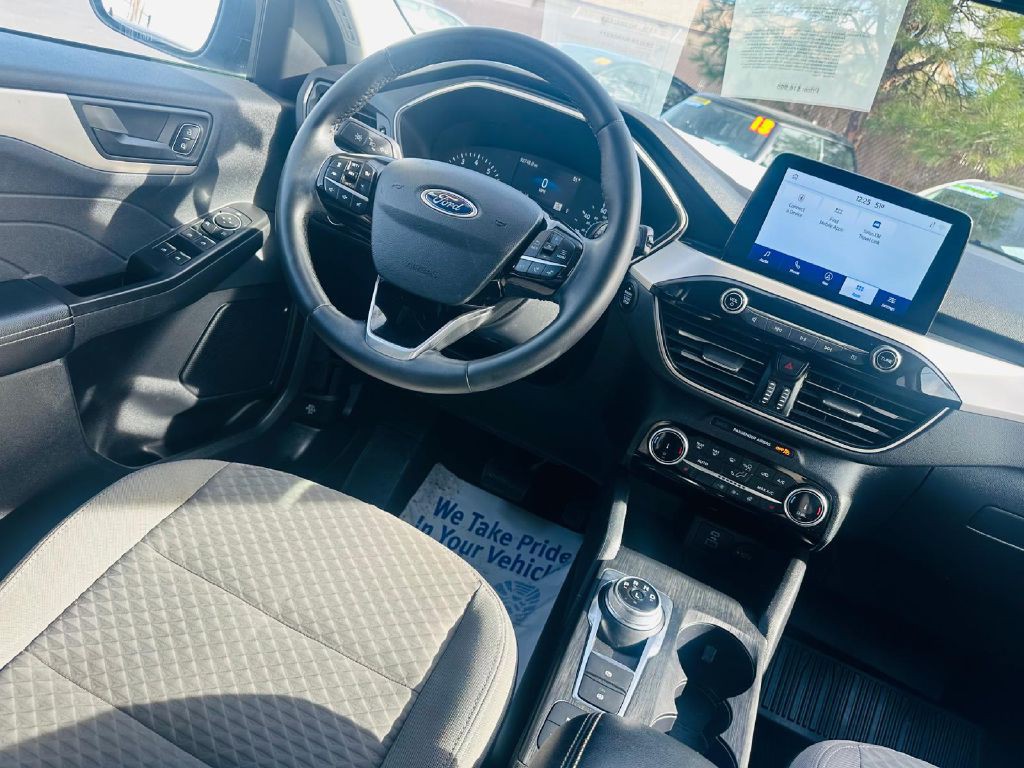 2022 Ford Escape Image 20