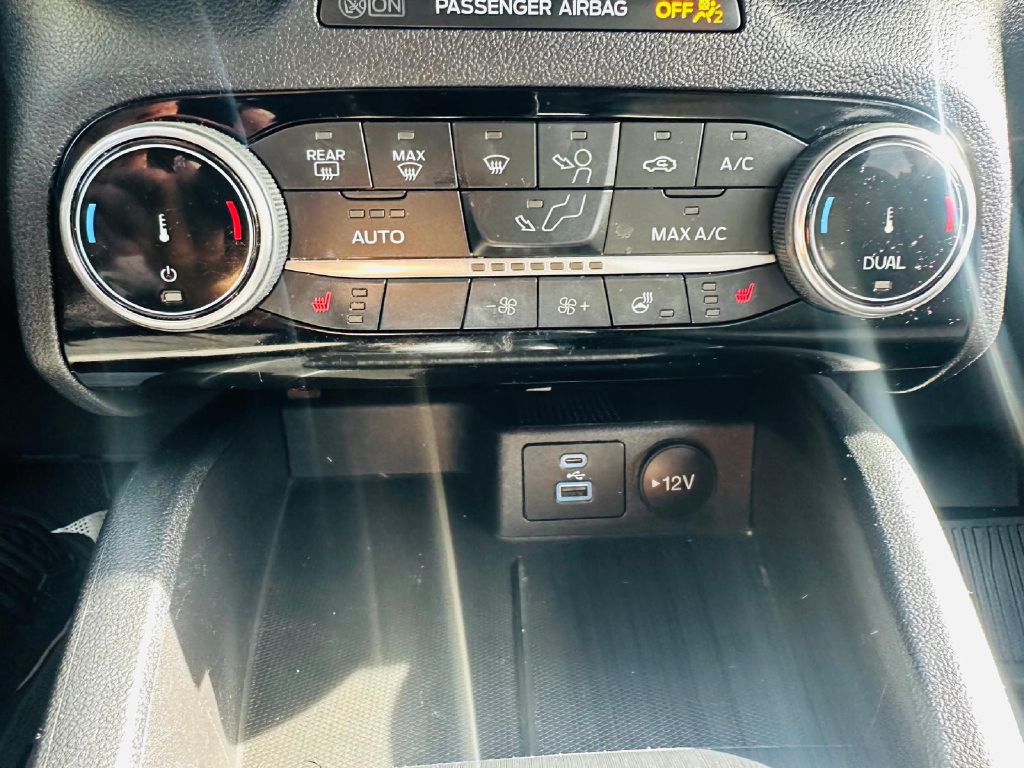 2022 Ford Escape Image 23