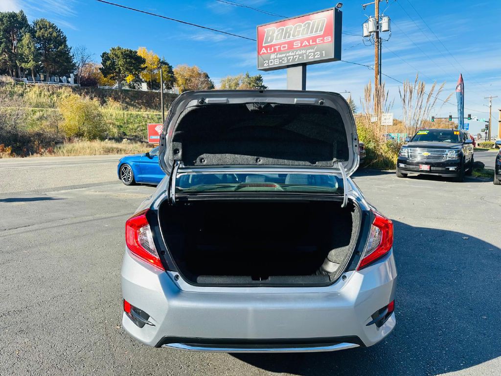 2019 Honda Civic Image 11