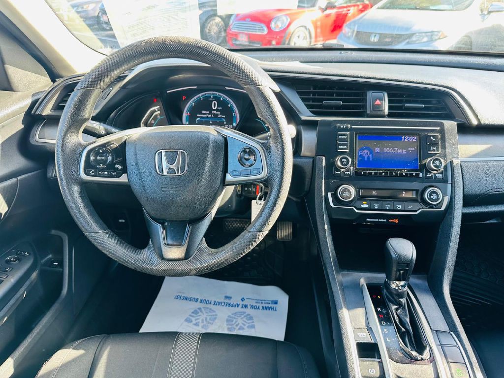 2019 Honda Civic Image 17