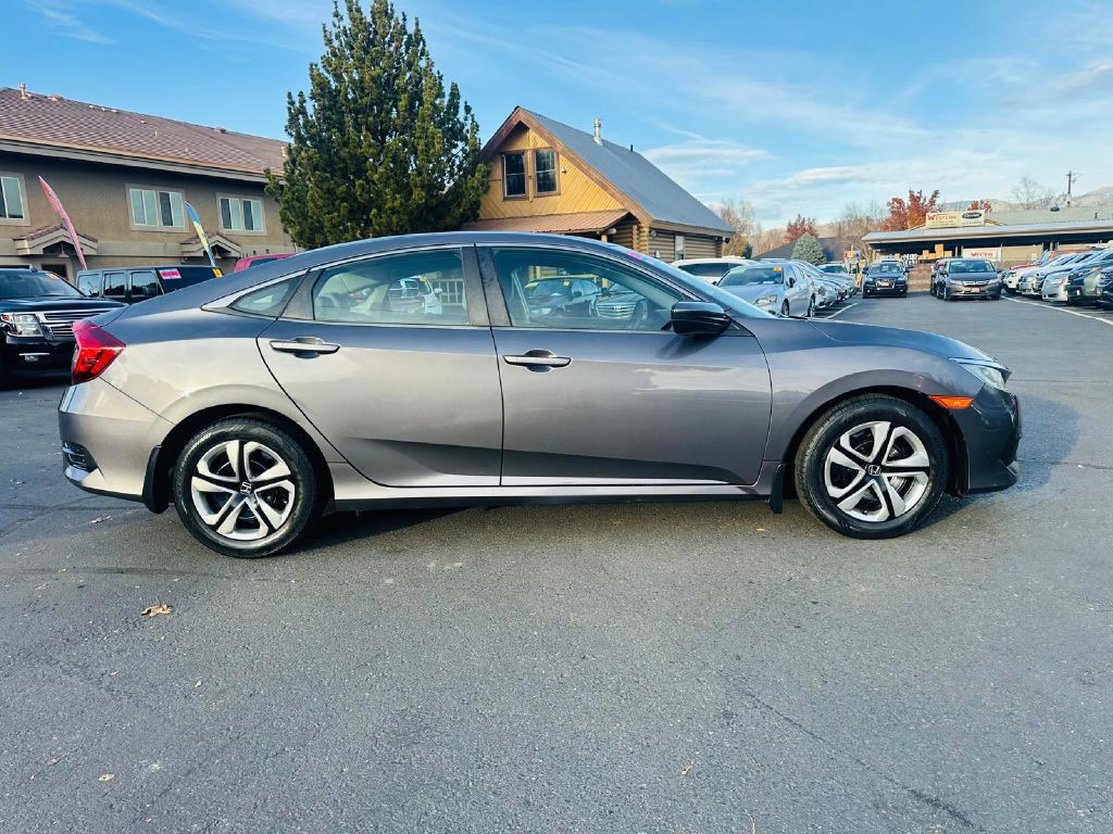 2016 Honda Civic Image 8