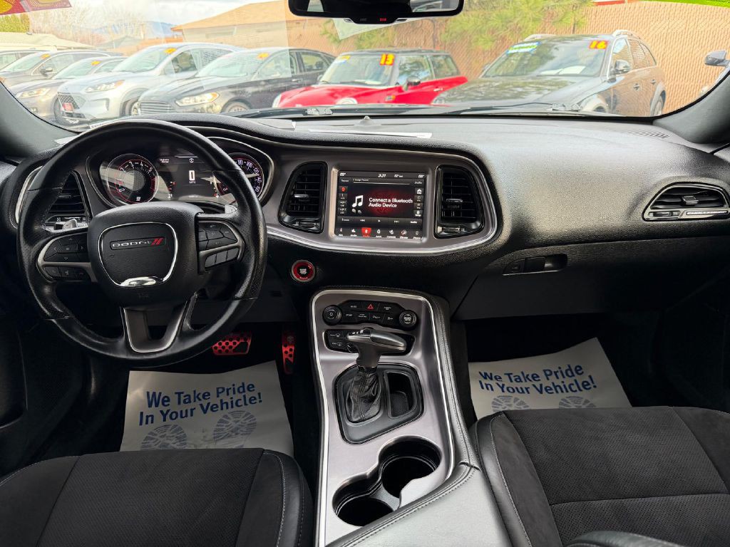 2019 Dodge Challenger Image 15