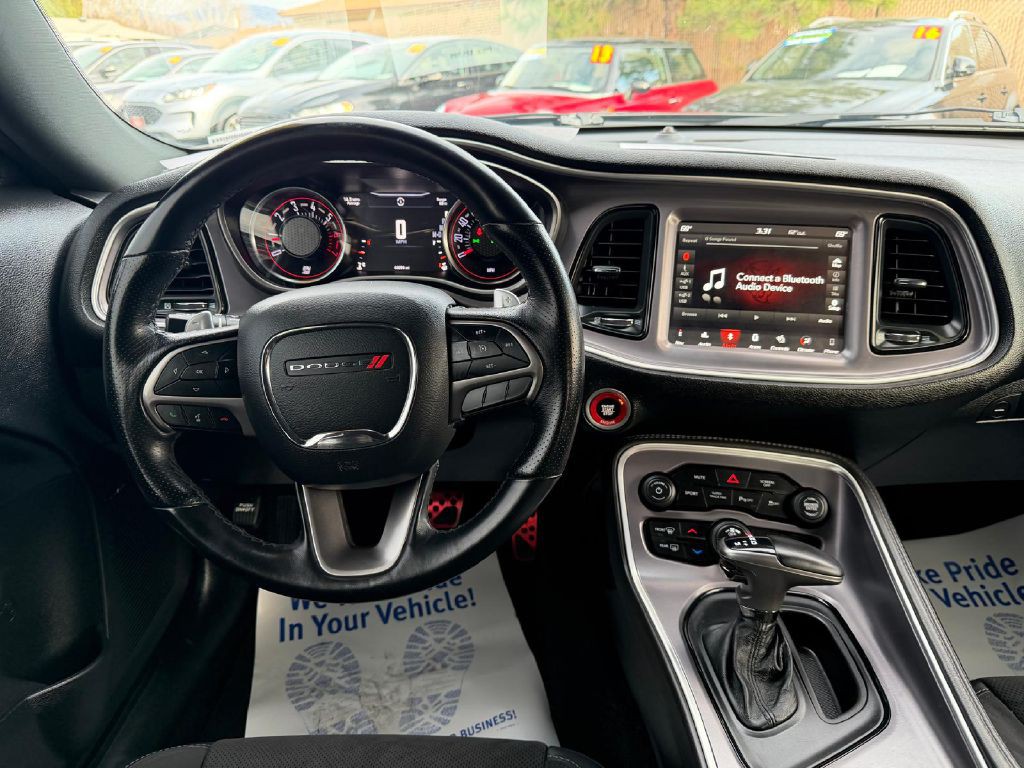 2019 Dodge Challenger Image 16