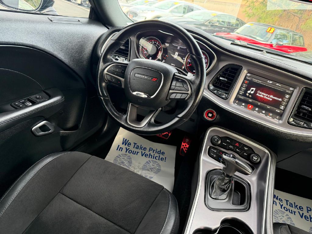 2019 Dodge Challenger Image 19