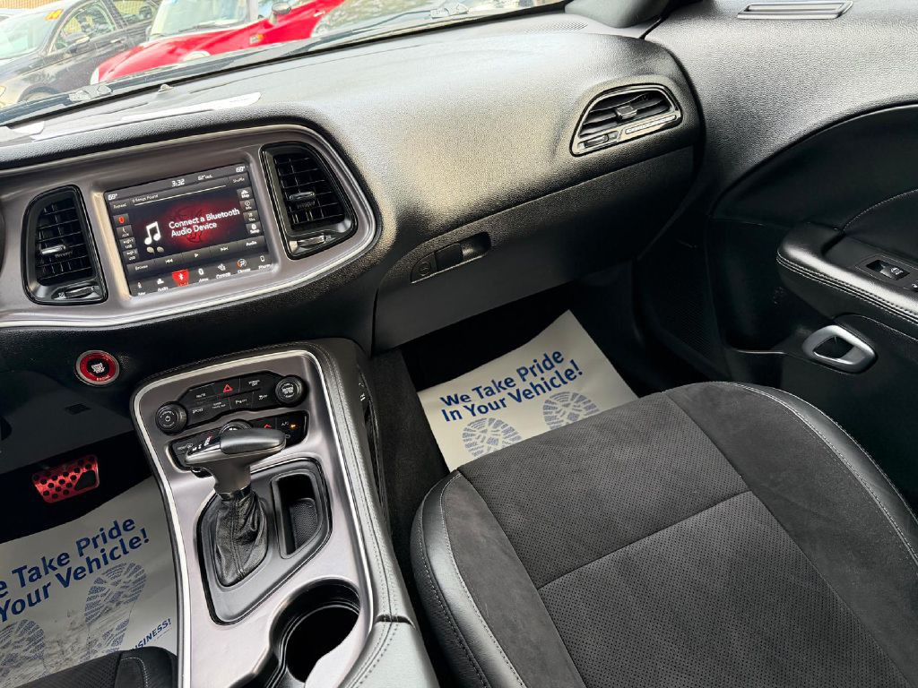 2019 Dodge Challenger Image 20
