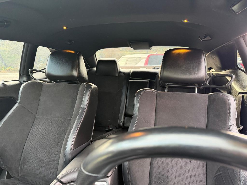 2019 Dodge Challenger Image 30