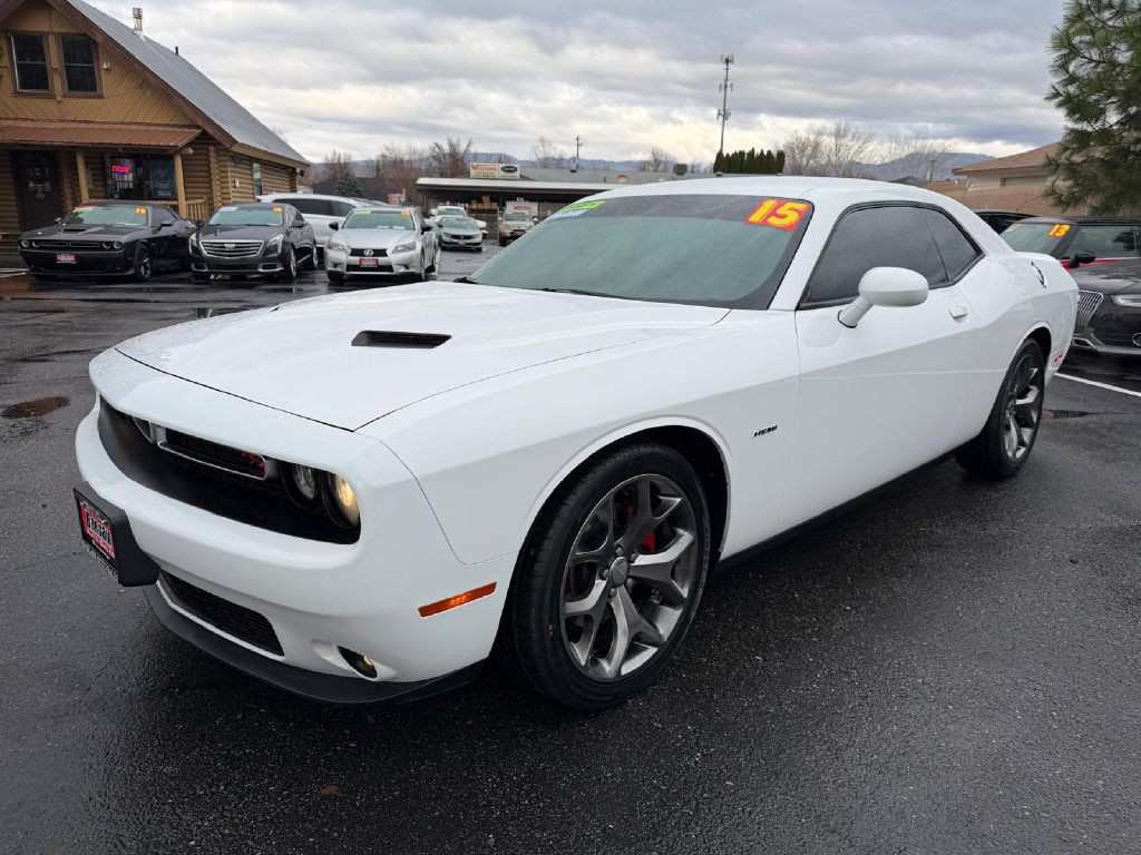 2015 Dodge Challenger Image 3