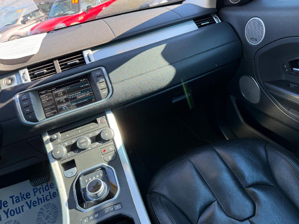 2015 Land Rover Range Rover Evoque Image 21