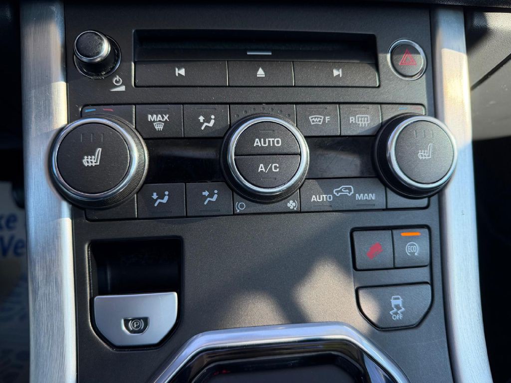 2015 Land Rover Range Rover Evoque Image 23