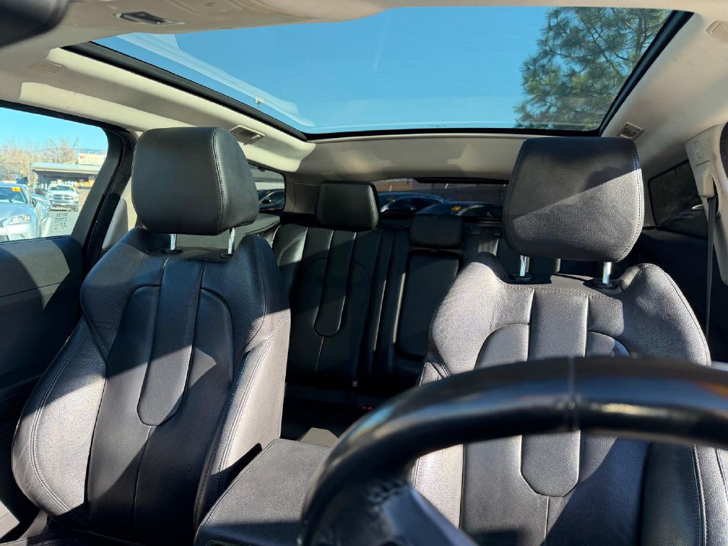 2015 Land Rover Range Rover Evoque Image 29