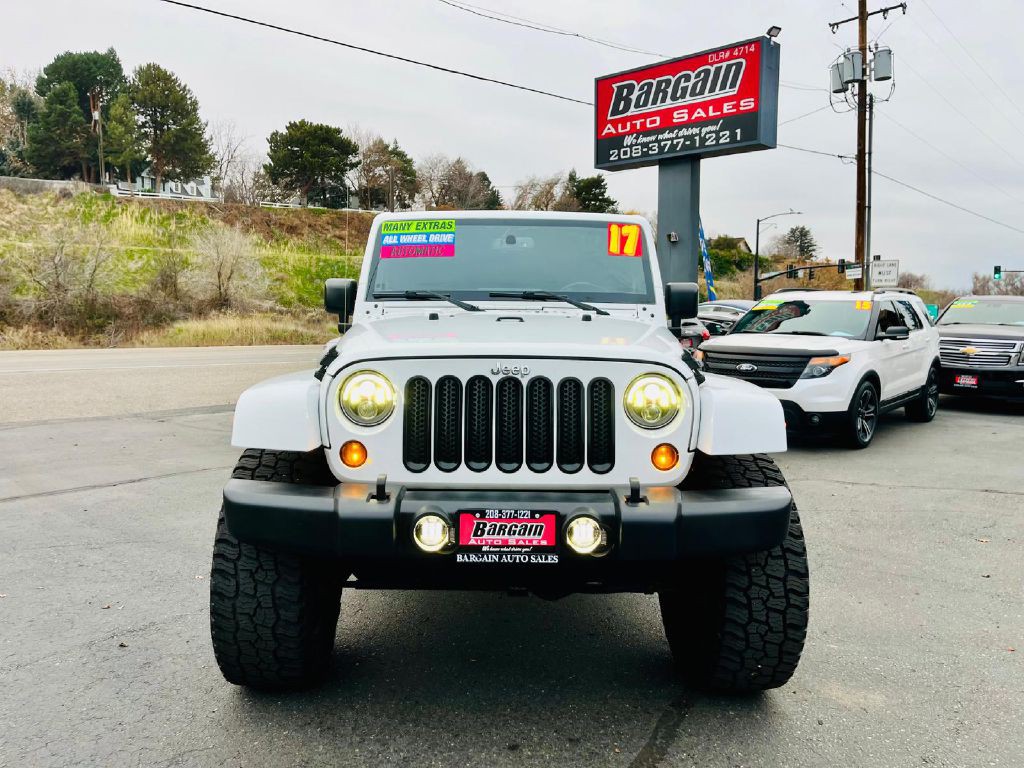 2017 Jeep Wrangler Unlimited Image 2