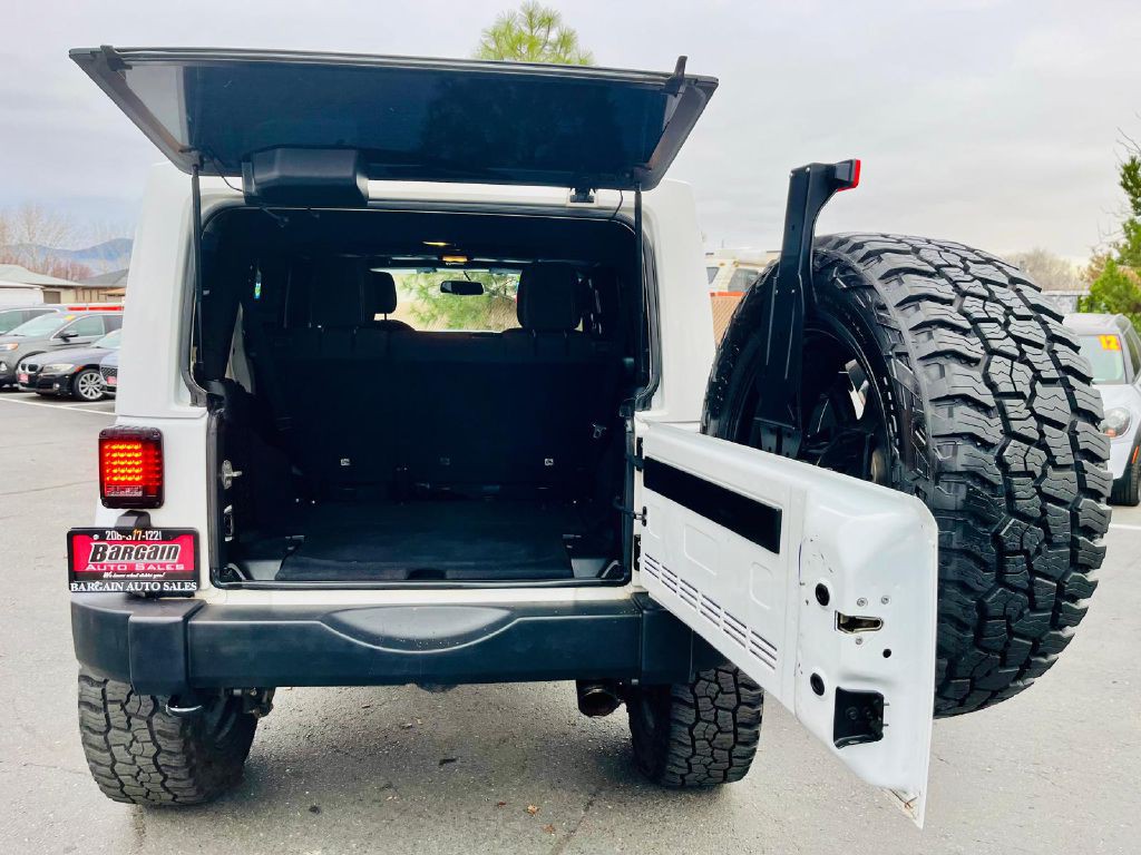 2017 Jeep Wrangler Unlimited Image 10