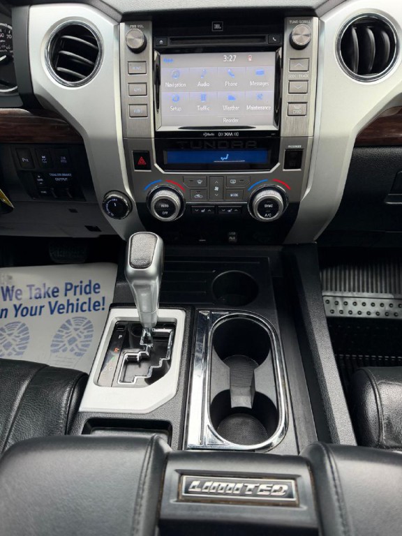 2017 Toyota Tundra Image 19