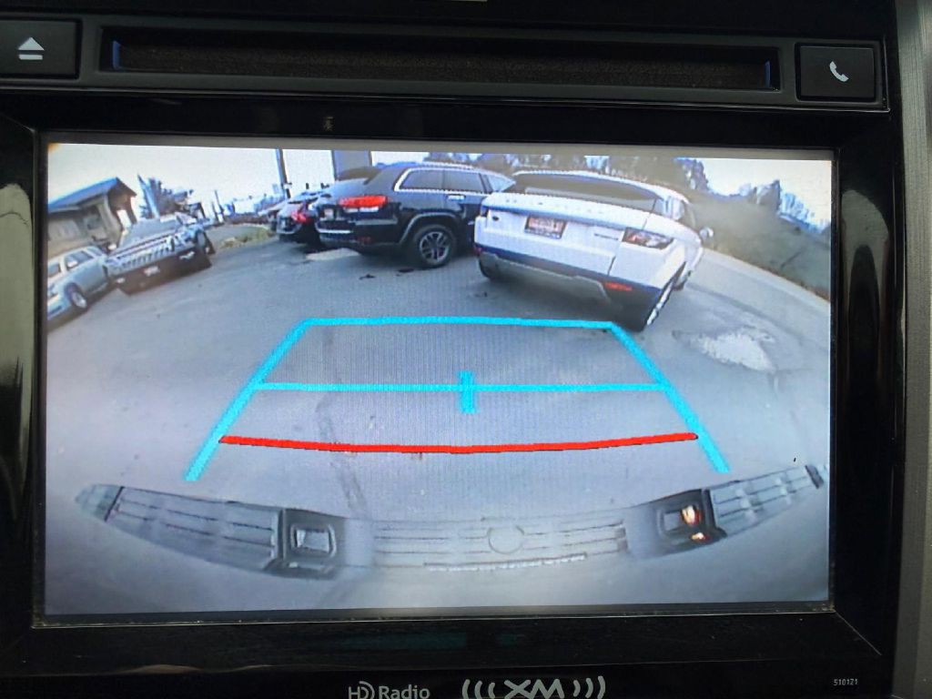 2017 Toyota Tundra Image 25