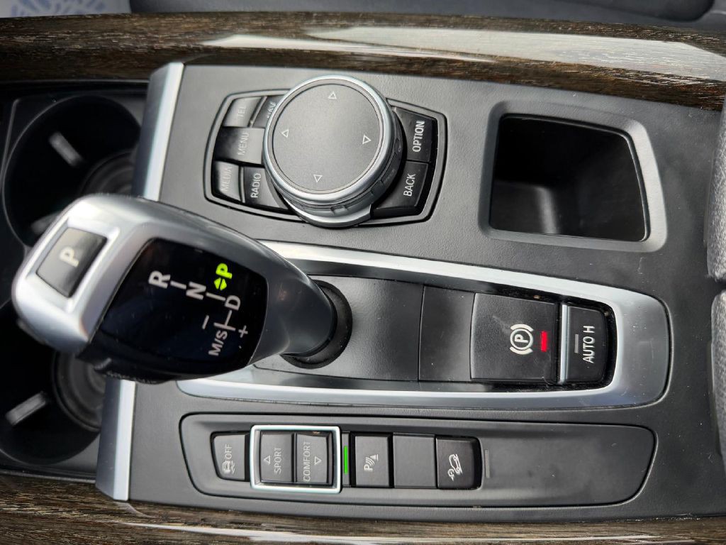 2015 BMW X5 Image 22