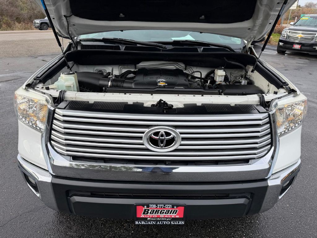 2015 Toyota Tundra Image 10