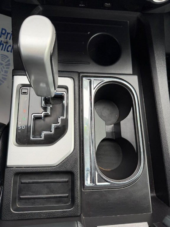 2015 Toyota Tundra Image 22