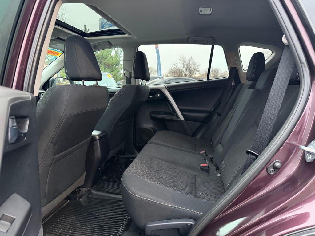 2016 Toyota Rav4 Image 13