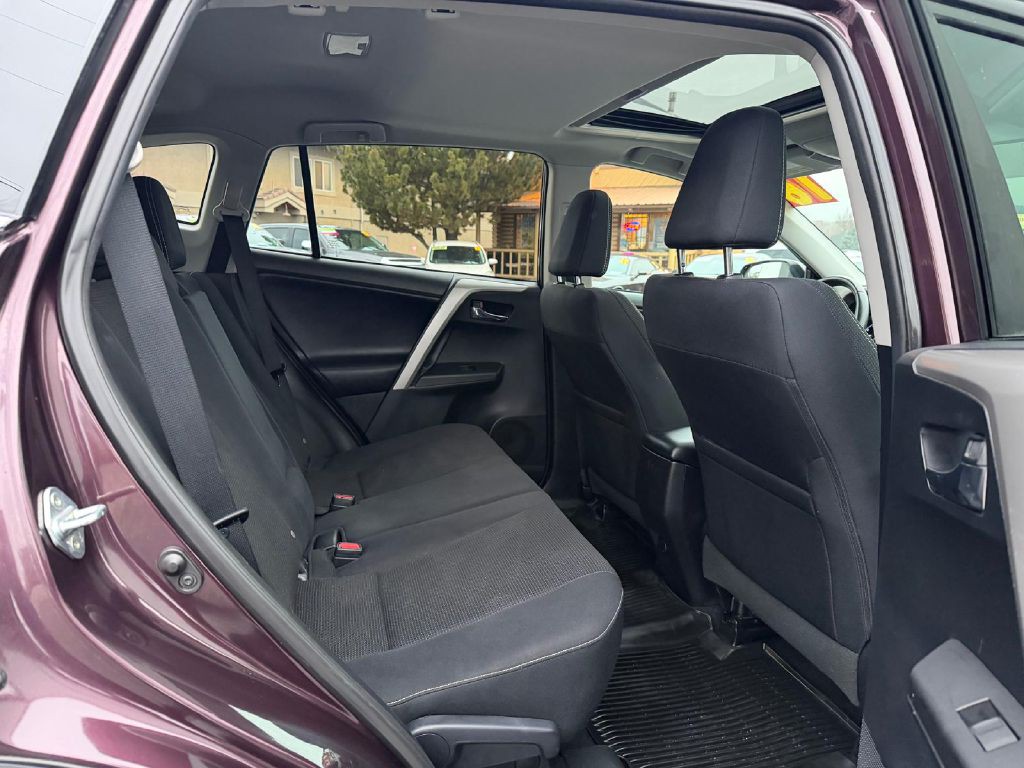2016 Toyota Rav4 Image 15