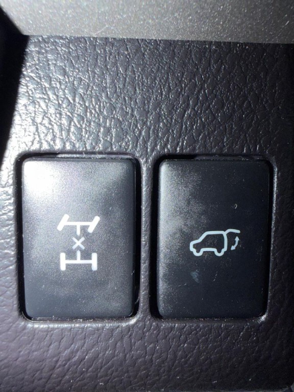 2016 Toyota Rav4 Image 28