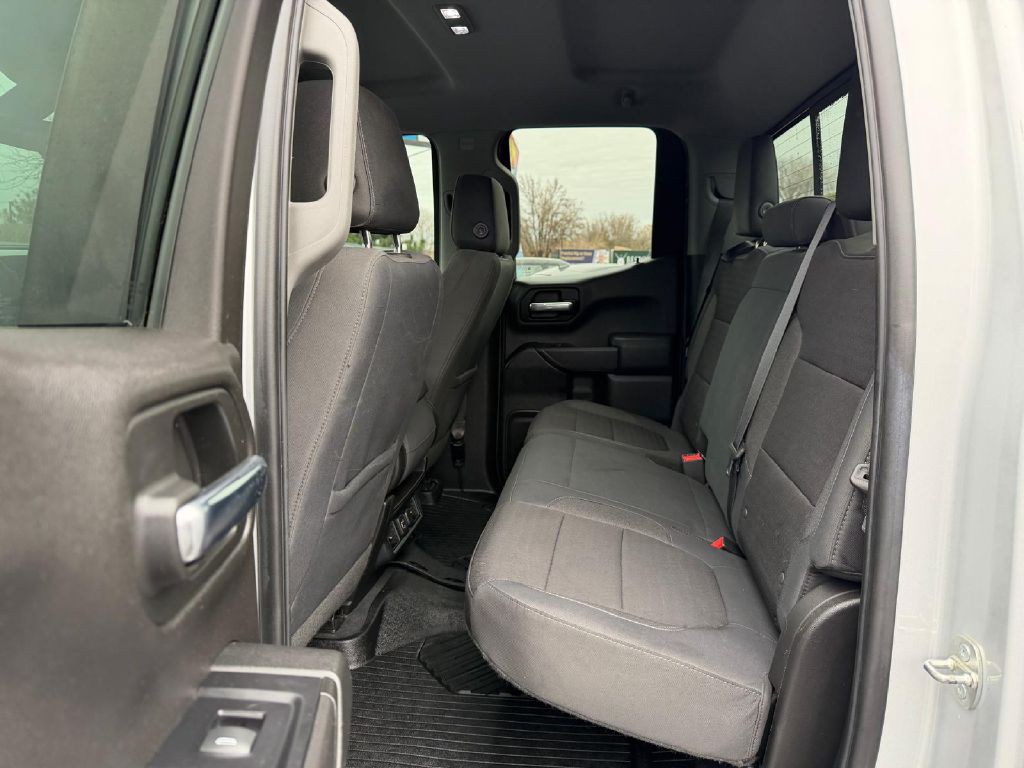 2019 Chevrolet Silverado 1500 Image 13